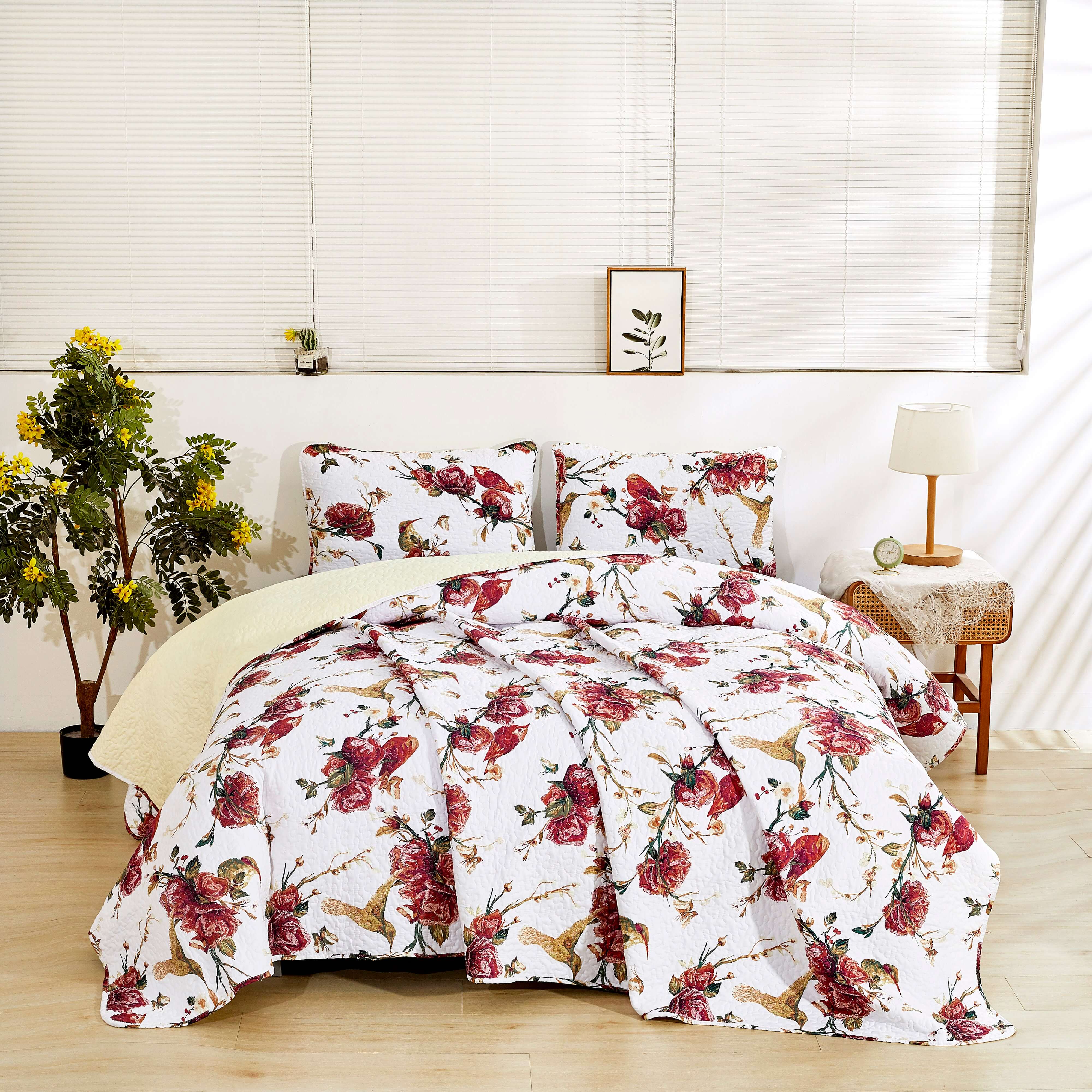 Tache Vintage Rose Garden Floral Hummingbirds Burgundy White Reversible Quilt Bedspread Bedding Comforter Coverlet Set