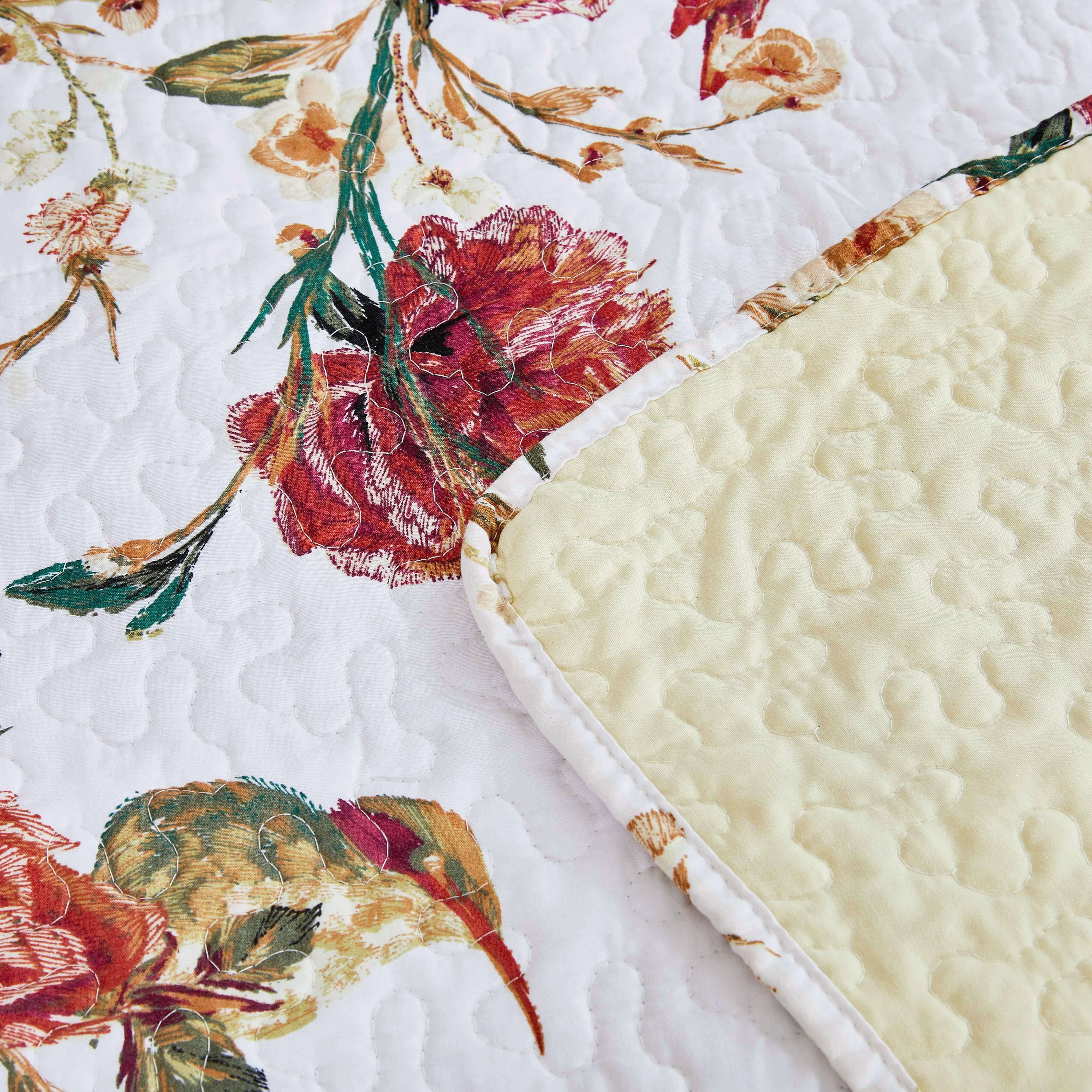 Tache Vintage Rose Garden Hummingbirds Burgundy White Reversible Floral Quilt Set (SD-7676)