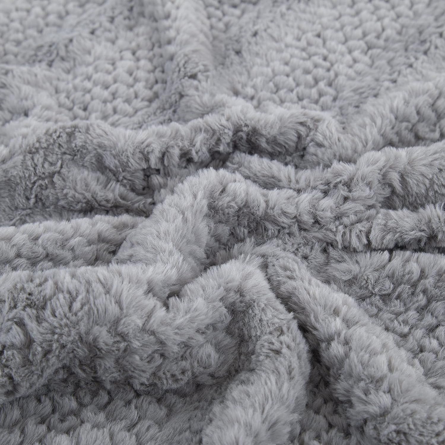Tache Grey Faux Fur Throw Blanket, Super Soft Fluffy, cuddly and cozy white and gray throw blanket with sherpa back