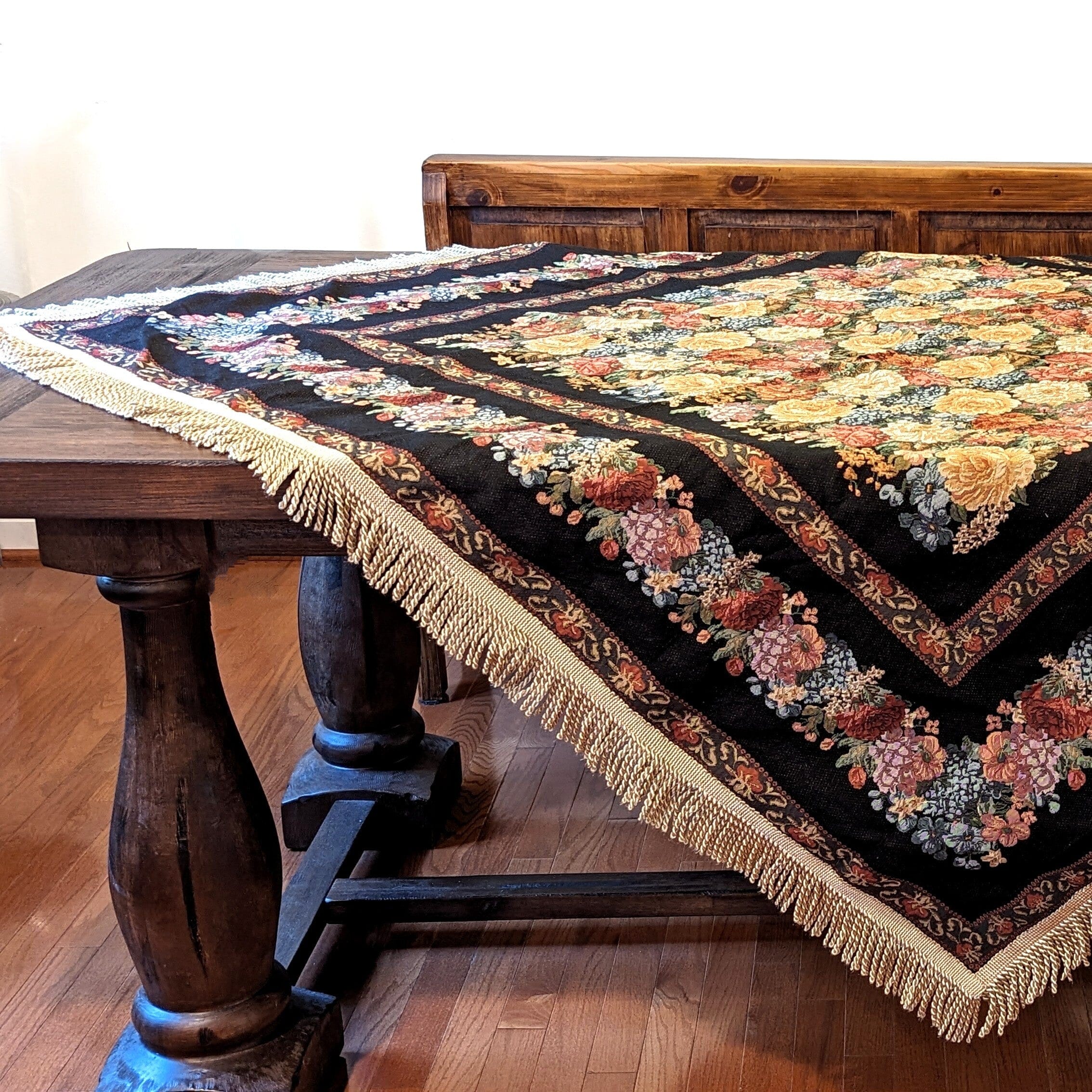 Tache Country Rustic Floral Black Midnight Awakening Tablecloth (3089BL) - Tache Home Fashion