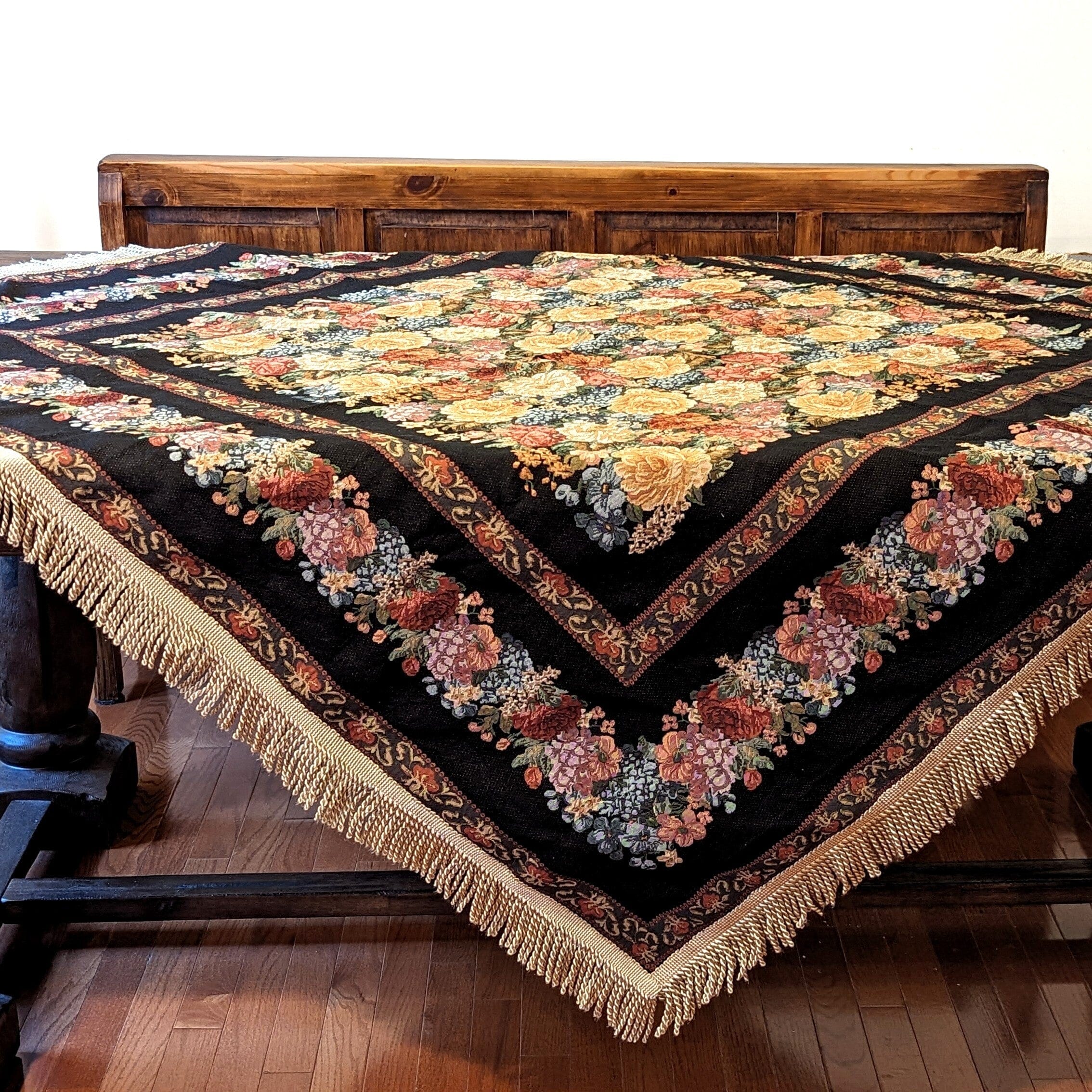 Tache Country Rustic Floral Black Midnight Awakening Tablecloth (3089BL) - Tache Home Fashion