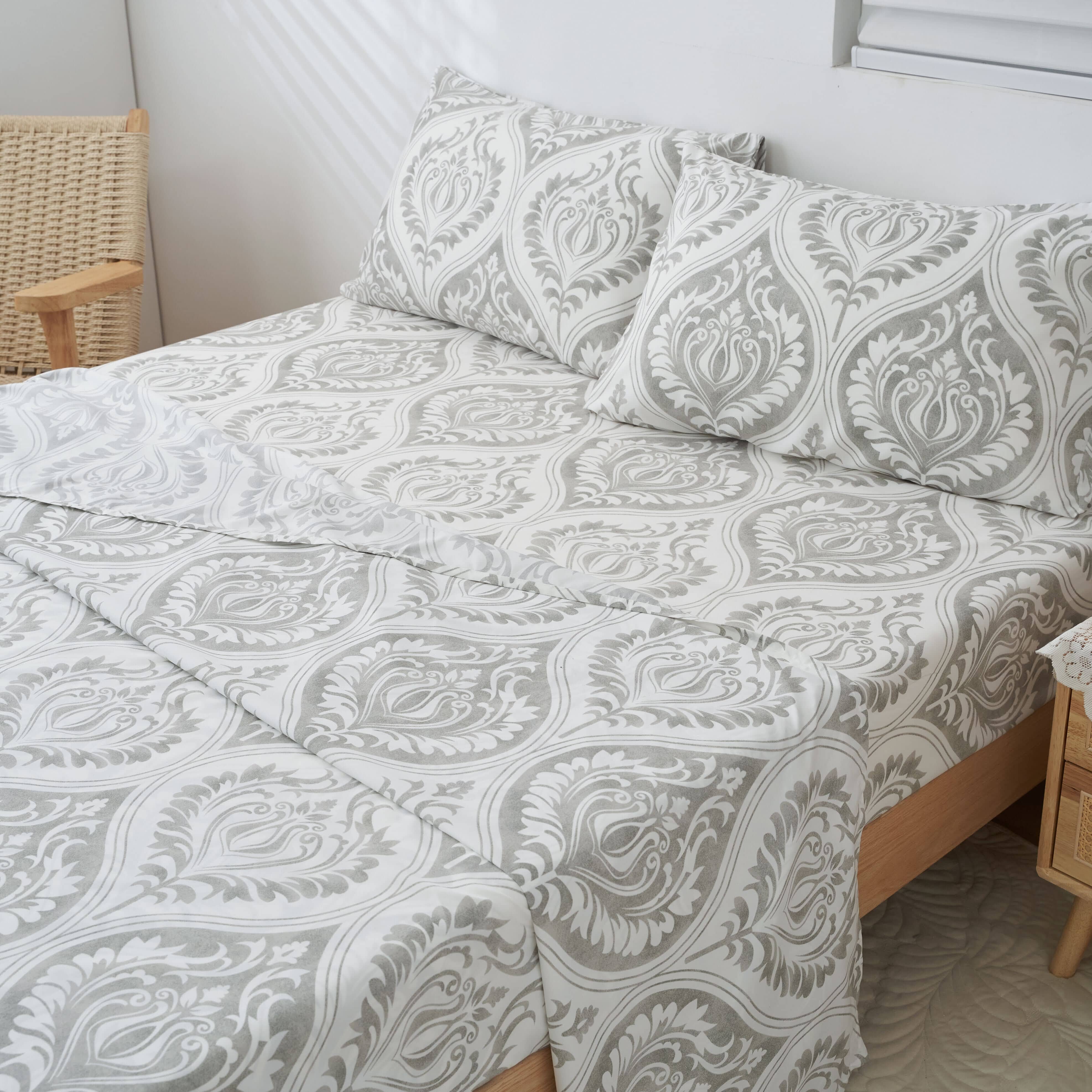 Tache Farmhouse Dreamy Moon Sky Ogee Damask White Heather Gray Bed Sheet Set Super Soft, Wrinkle Resistance, Lightweight Top Sheet, Flat Sheet, Fitted Sheet, Bedsheet