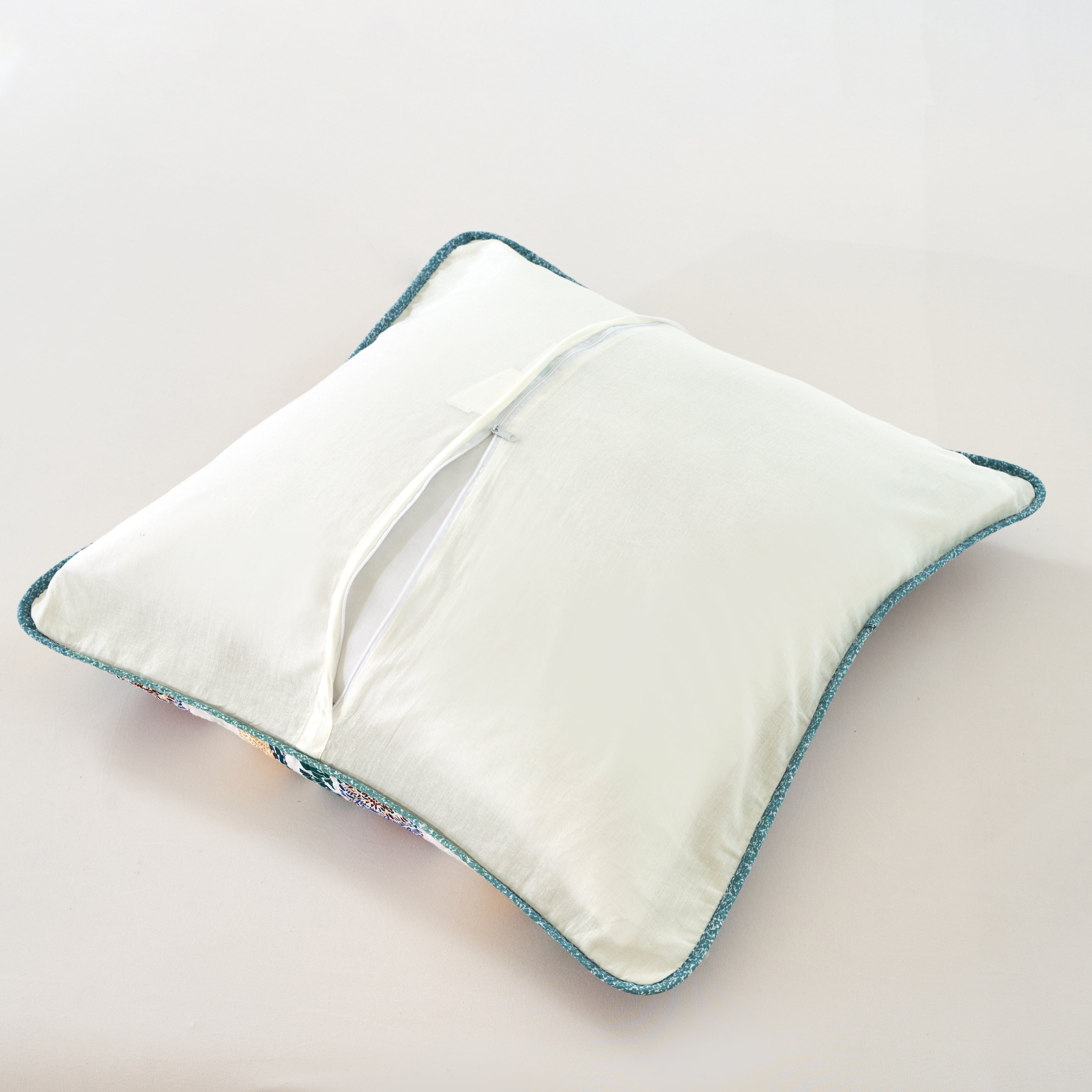 Tache Cotton Floral Jacobean Blue White Old World Garden Cushion Covers 2-Pieces (JHW-936)