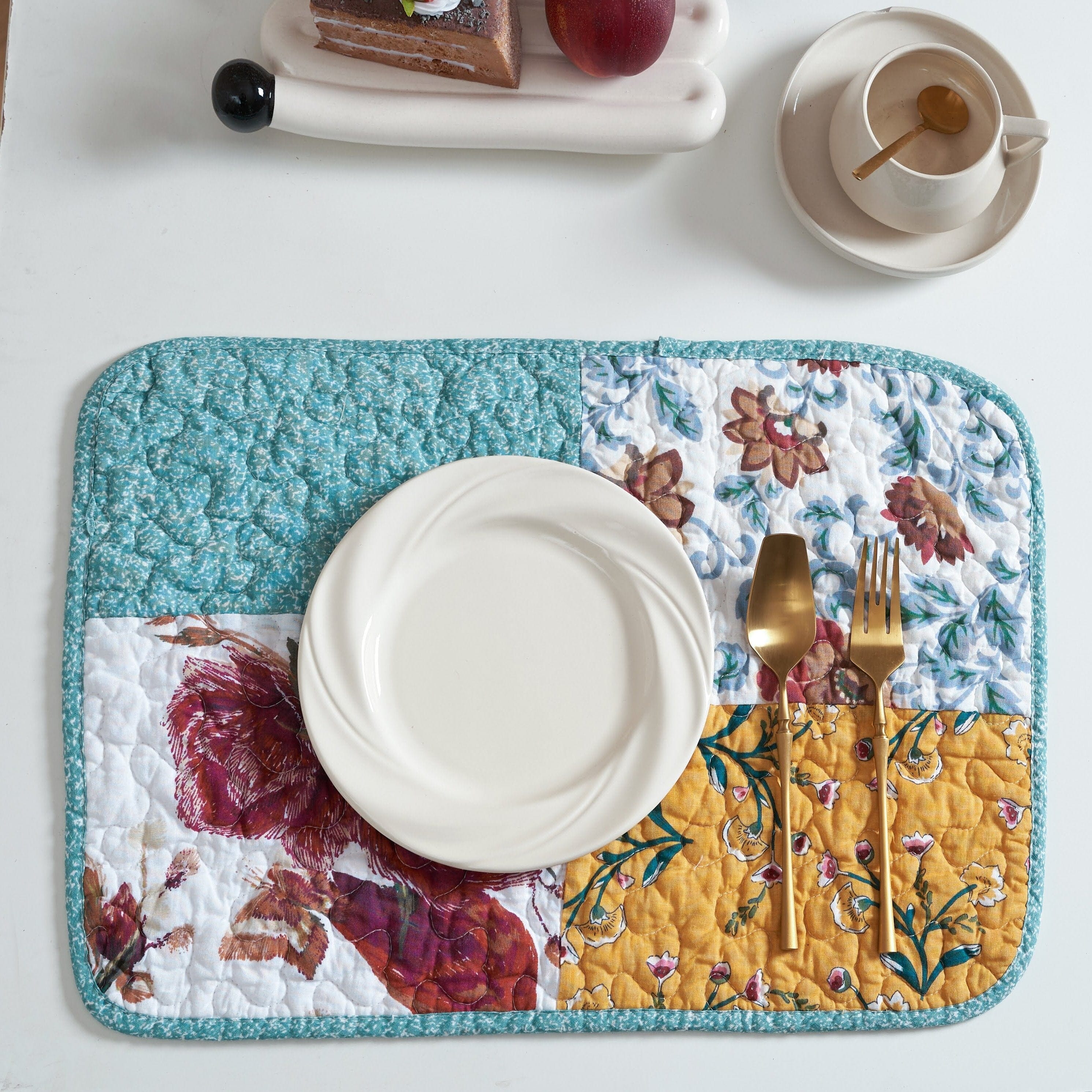 Tache Home Fashion Quilted Patchwork Placemat Floral Amish Table Mat. Turquoise Blue Yellow Vintage Traditional Matelasse Cloth Washable Place Mats