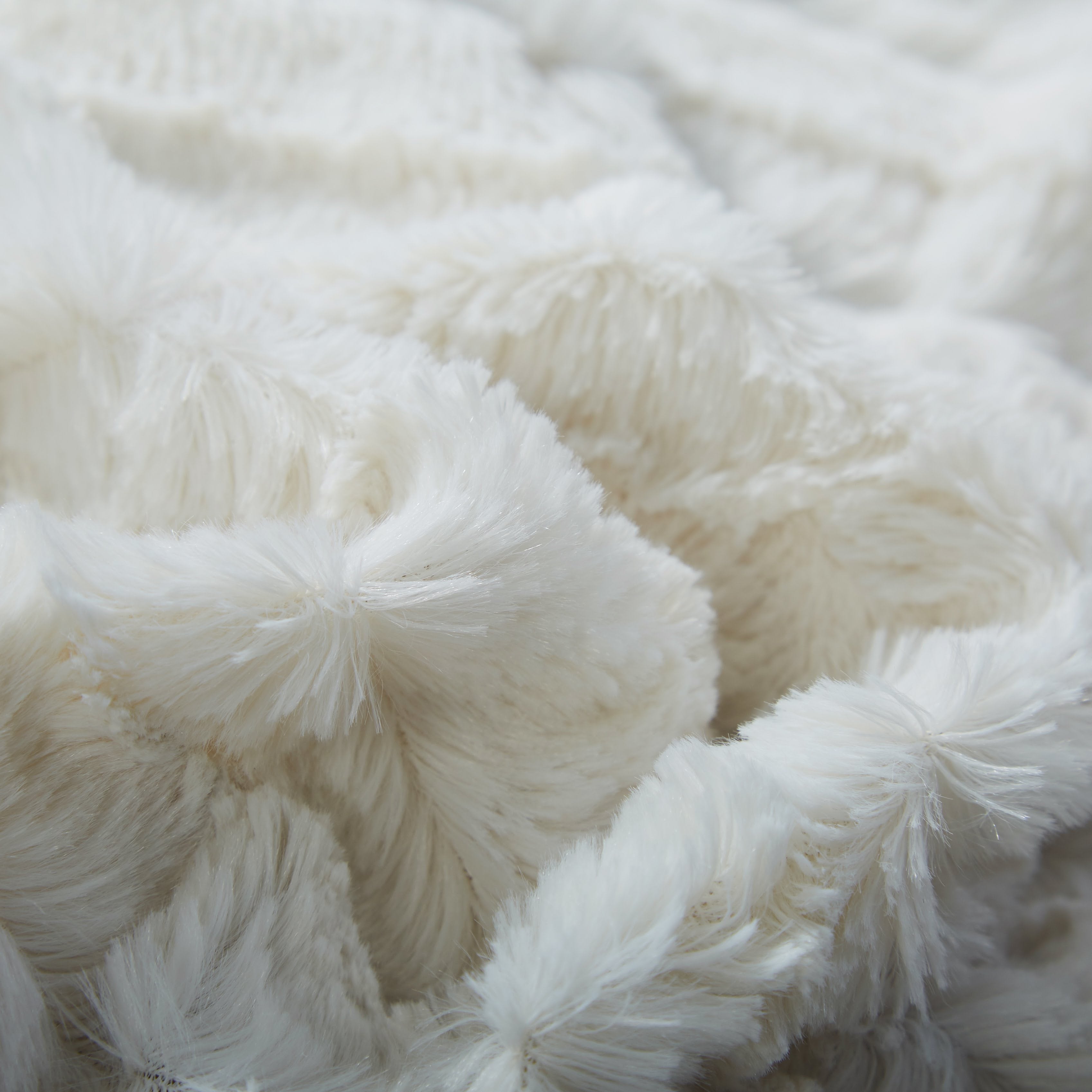 Tache White Polar Faux Fur Throw Blanket