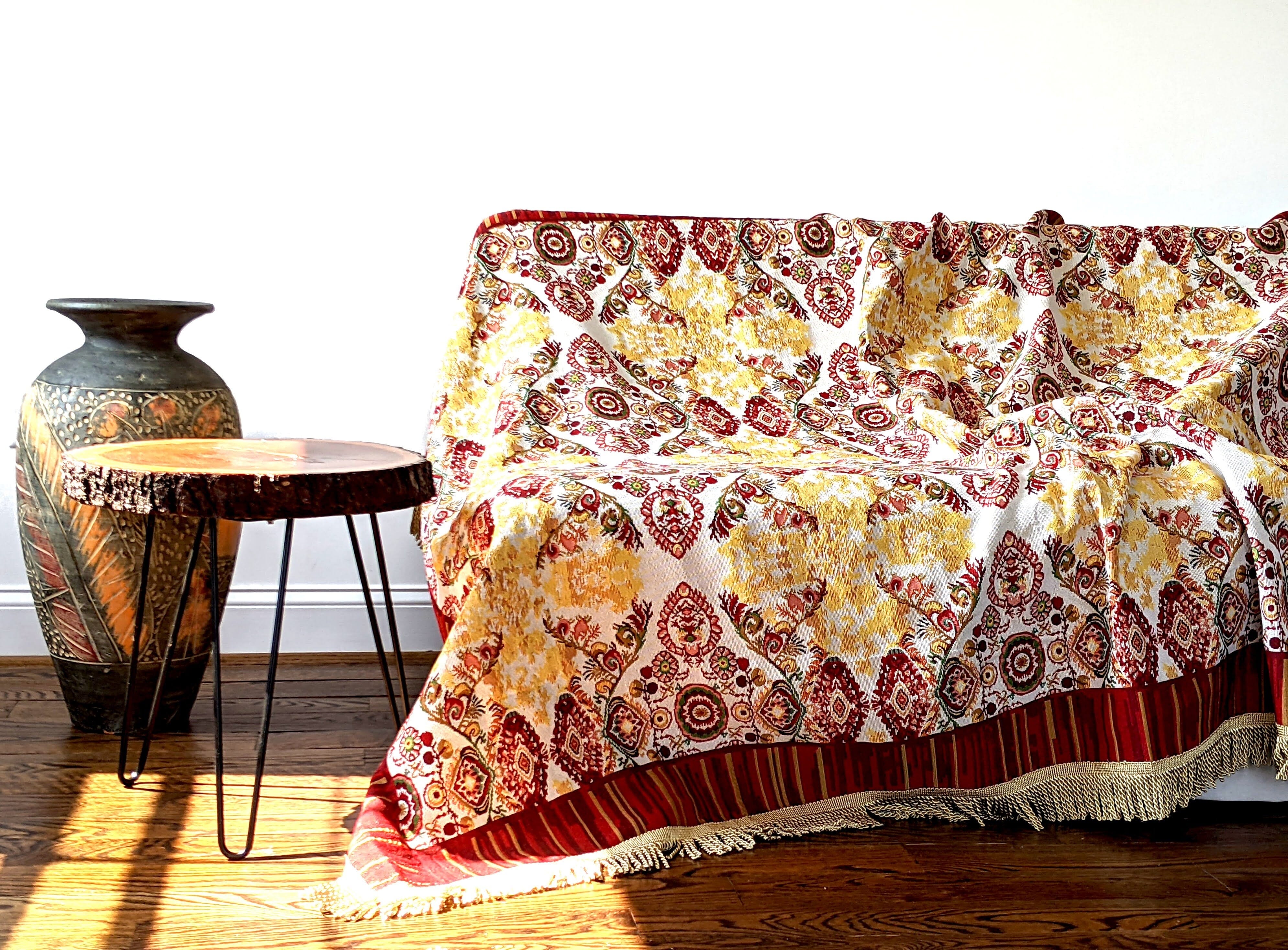 Tache Elegant Burgundy Ornate Paisley Woven Tapestry Tablecloth (18194) - Tache Home Fashion