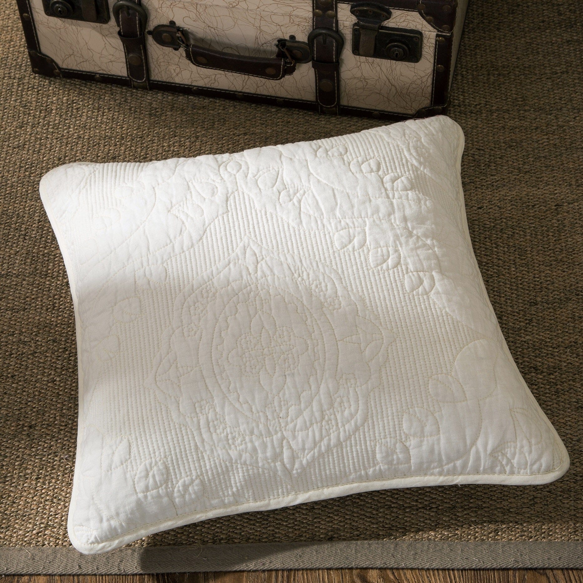 Tache Cotton Ivory White Paisley Damask Matelassé Powder Snow Cushion Covers / Euro Sham (JHW-643) - Tache Home Fashion