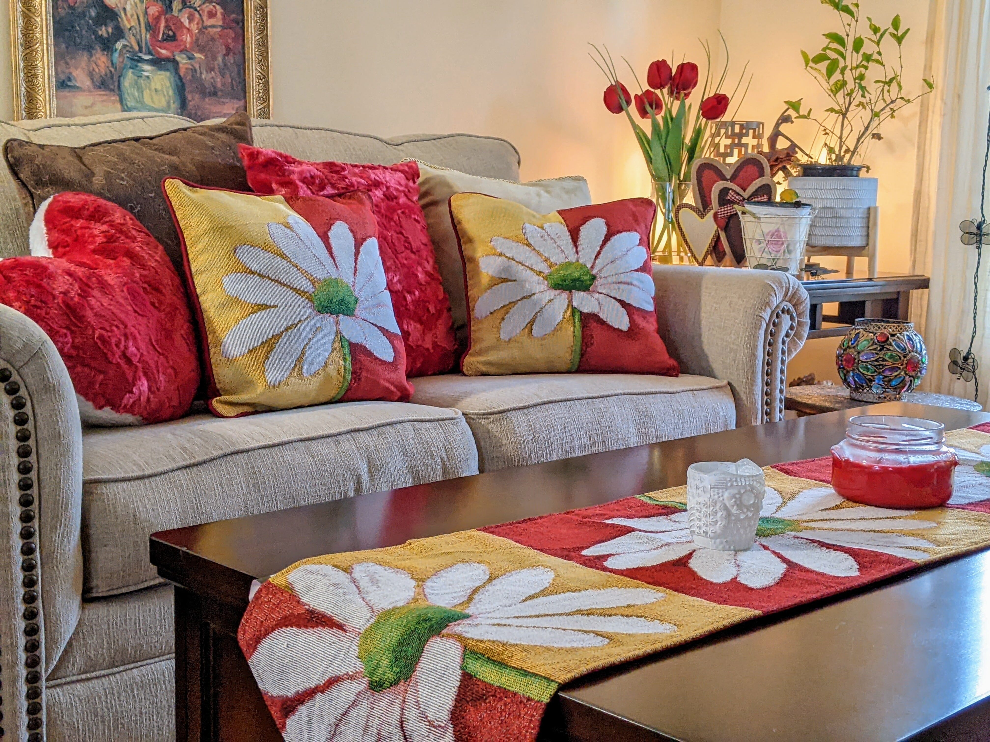 Tache Loves Me Not Daisy Tapestry Table Runner (9046) - Tache Home Fashion