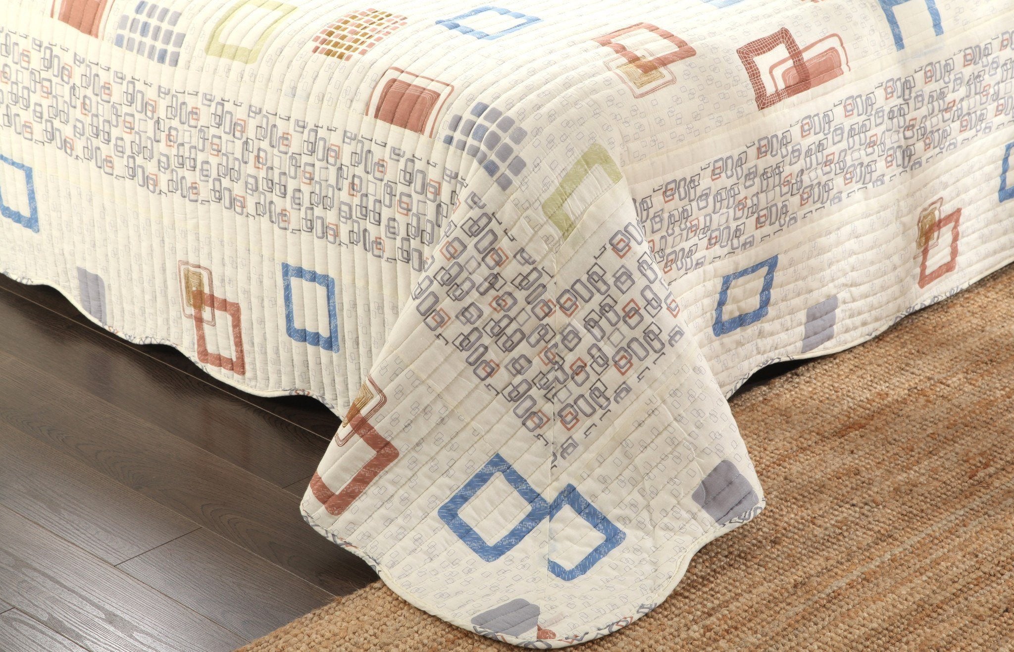 Geometric cubic squares ivory scalloped retro cotton quilt bedspread set by Tache Home Fashion