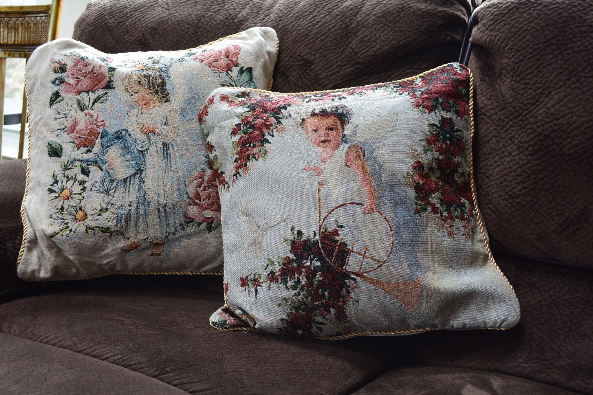 Tache Cupid's Horn Antique Rose Bird Dove Woven Tapestry Throw Pillow Cover (16375) - Tache Home Fashion