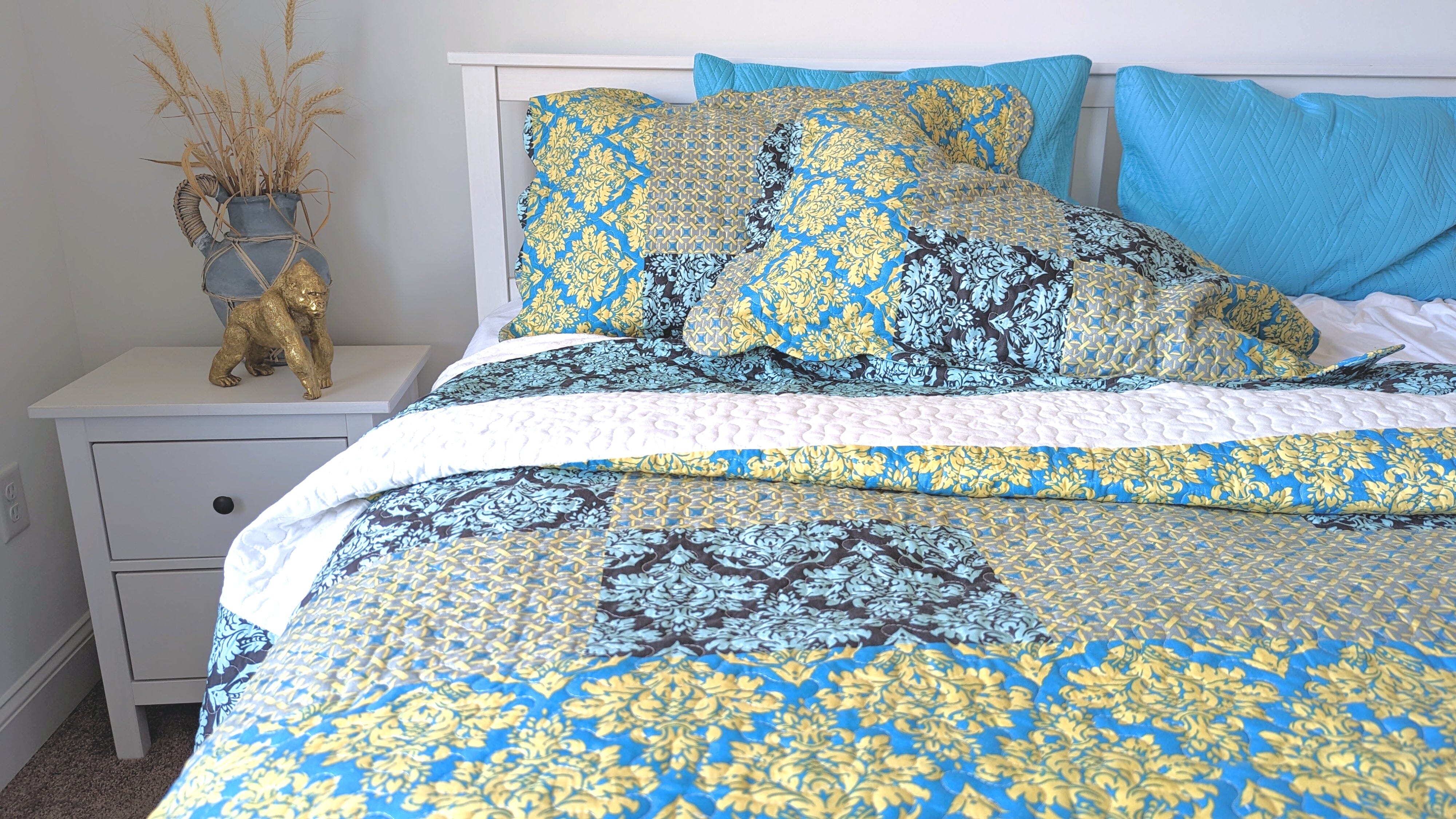 Tache Damask Ornate Baroque Teal Turquoise Blue Green Scalloped Quilt Set (SD-3300) - Tache Home Fashion