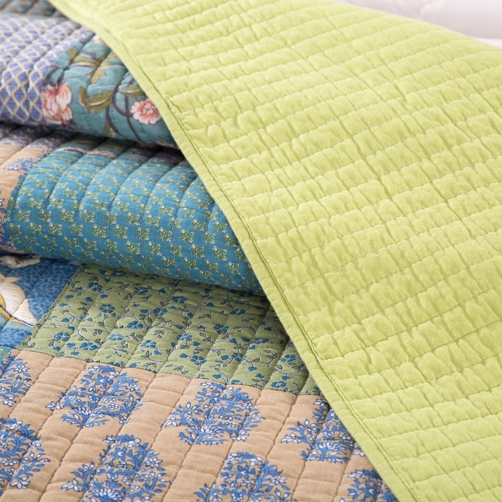 Tache Cotton Bohemian Tropical Calla Lily Quilted Patchwork Bedspread Set (JHW-687) - Tache Home Fashion