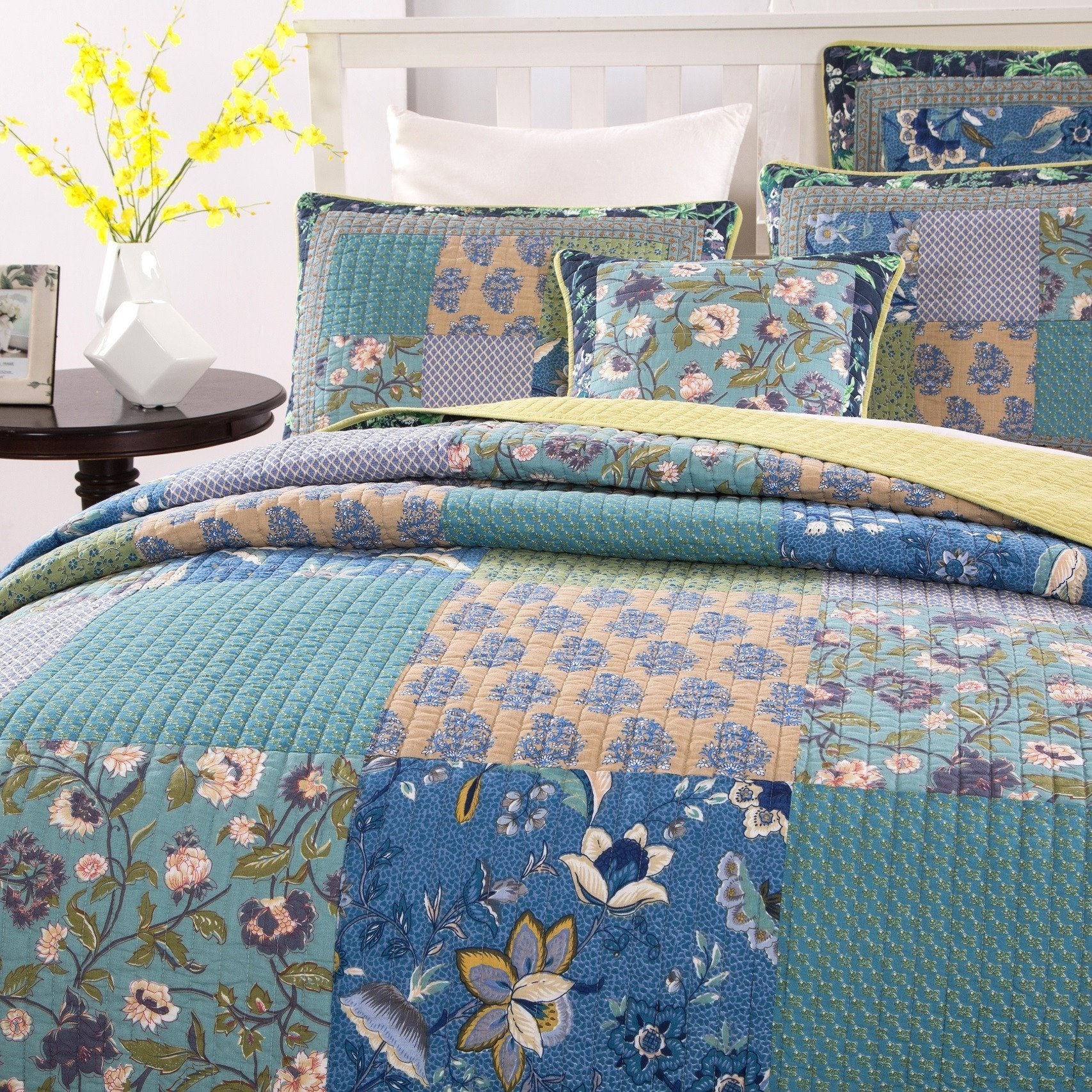 Tache Cotton Bohemian Tropical Calla Lily Quilted Patchwork Bedspread Set (JHW-687) - Tache Home Fashion