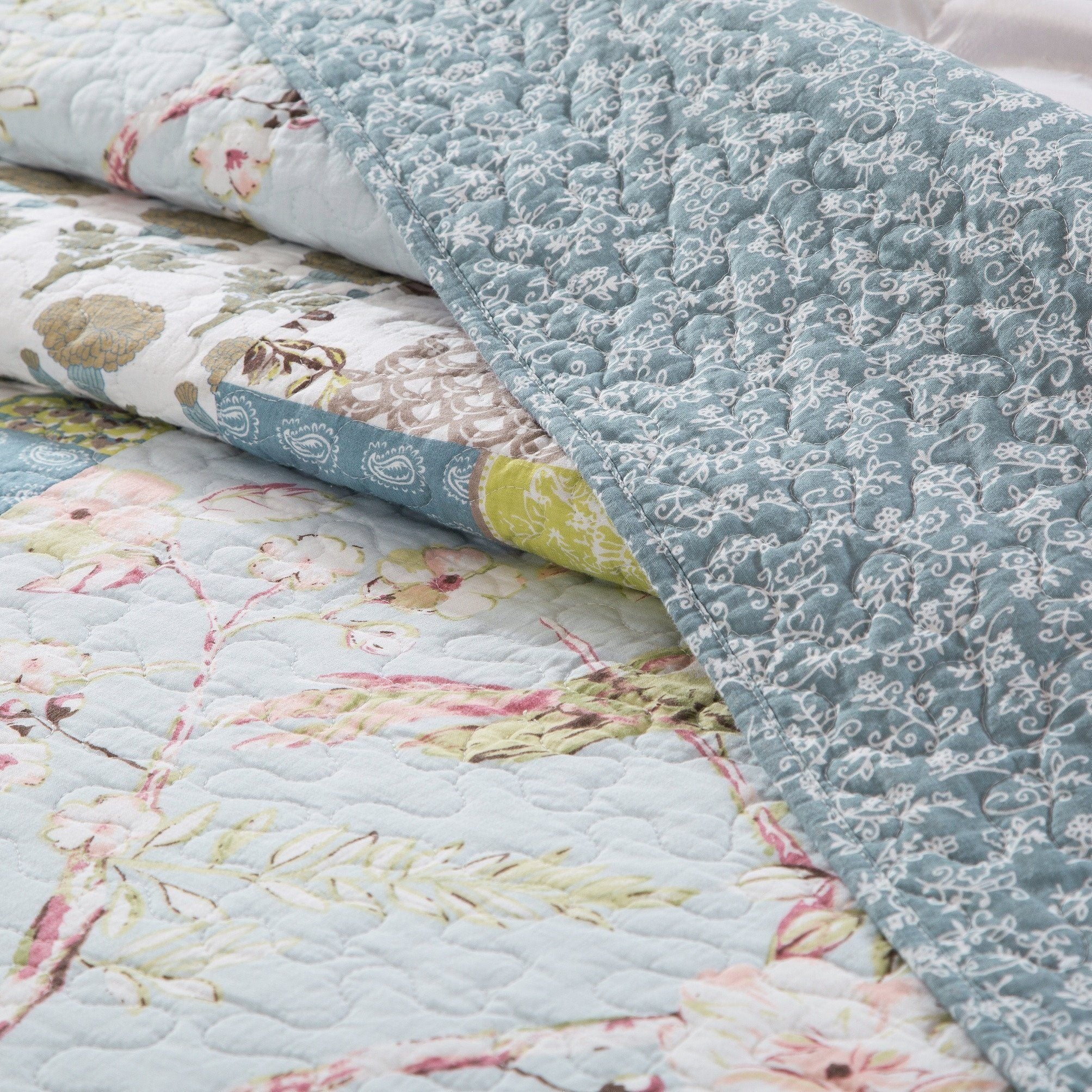 Tache 2-3 Piece Cotton Sky Breeze Pastel Blue Patchwork Quilt Set (JHW-684) - Tache Home Fashion