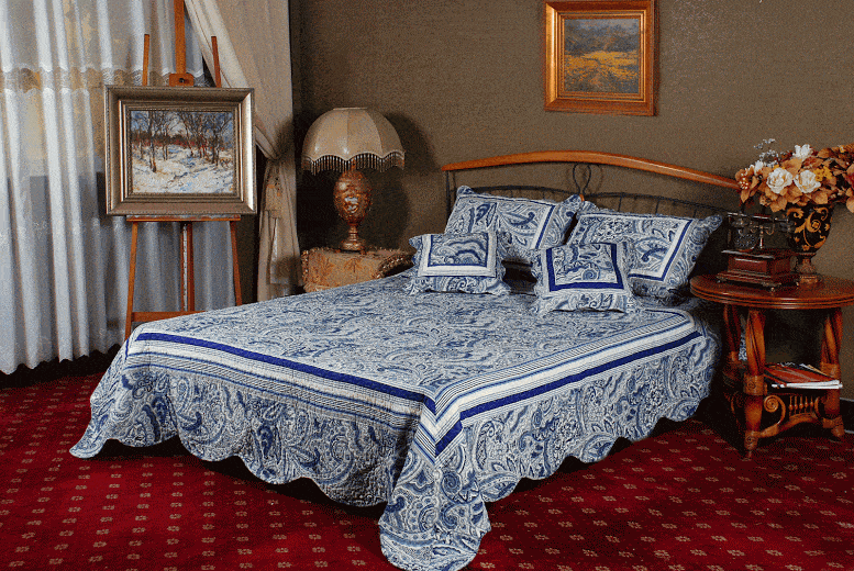 Tache Cotton Blue White Paisley Scalloped Garden Bell Quilted Bedspread Set (DXJ106784) - Tache Home Fashion