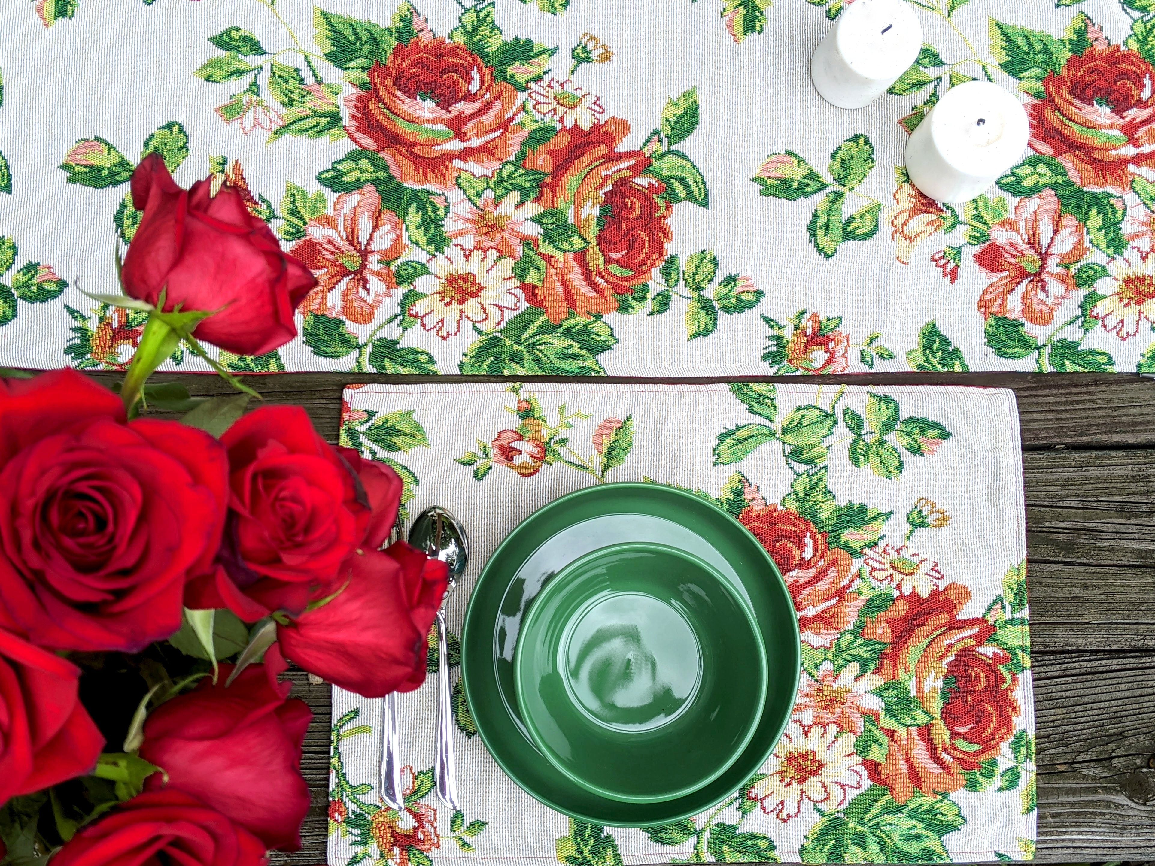 Tache Sweet Roses Vintage Ivory Woven Floral Tapestry Table Runners (17593TR) - Tache Home Fashion
