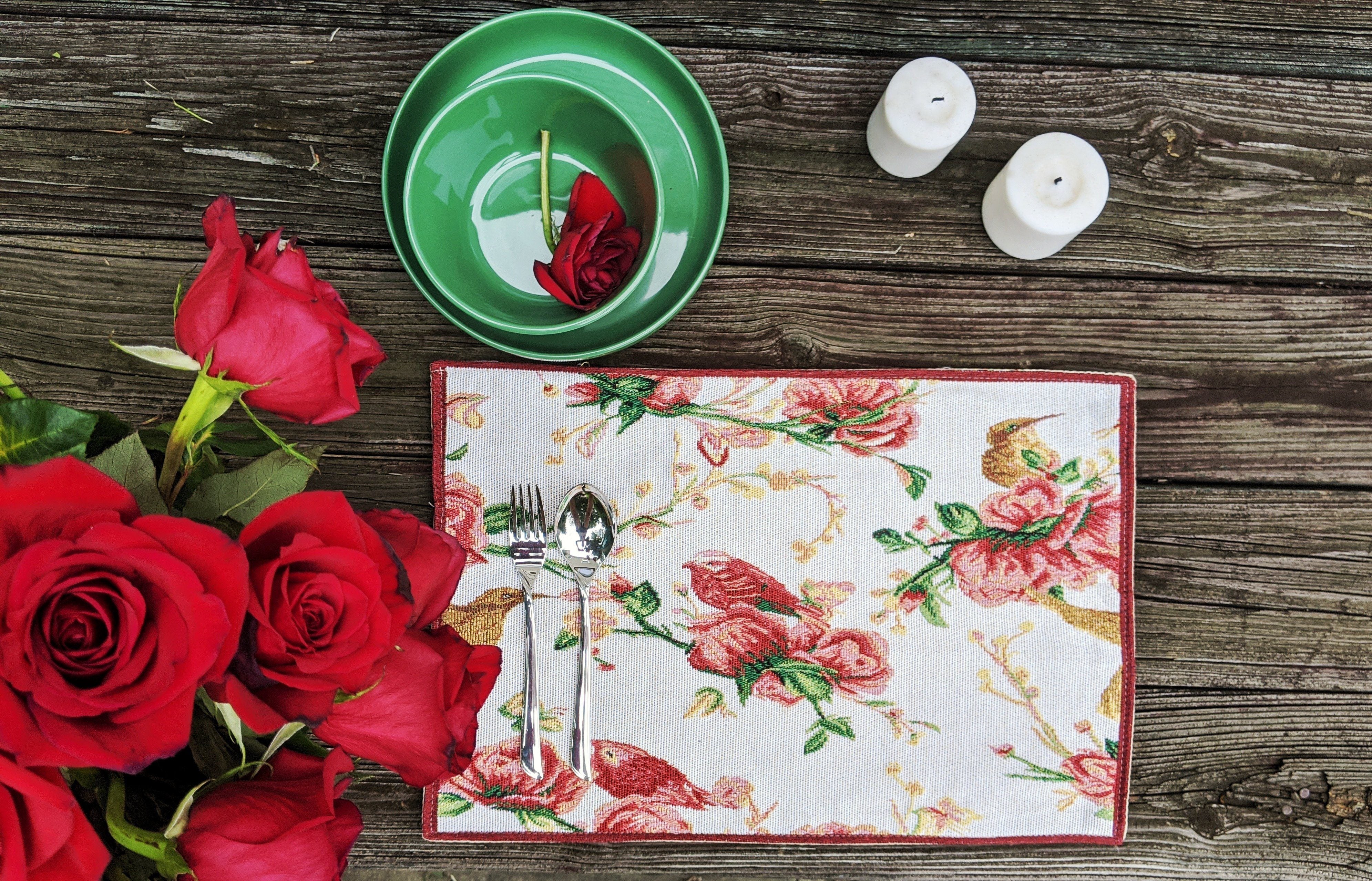 Tache Floral Red Roses Hummingbirds Woven Tapestry Placemat Set (18109) - Tache Home Fashion