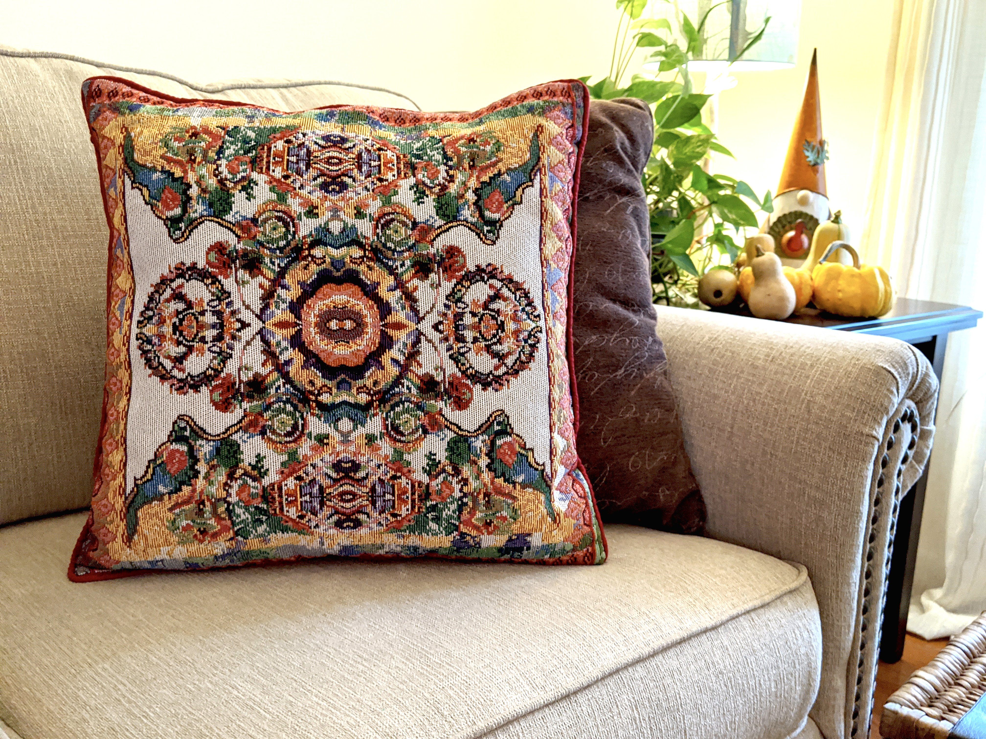 Tache Elegant Ivory Colorful Ornate Paisley Woven Tapestry Throw Pillow Cover (18193) - Tache Home Fashion