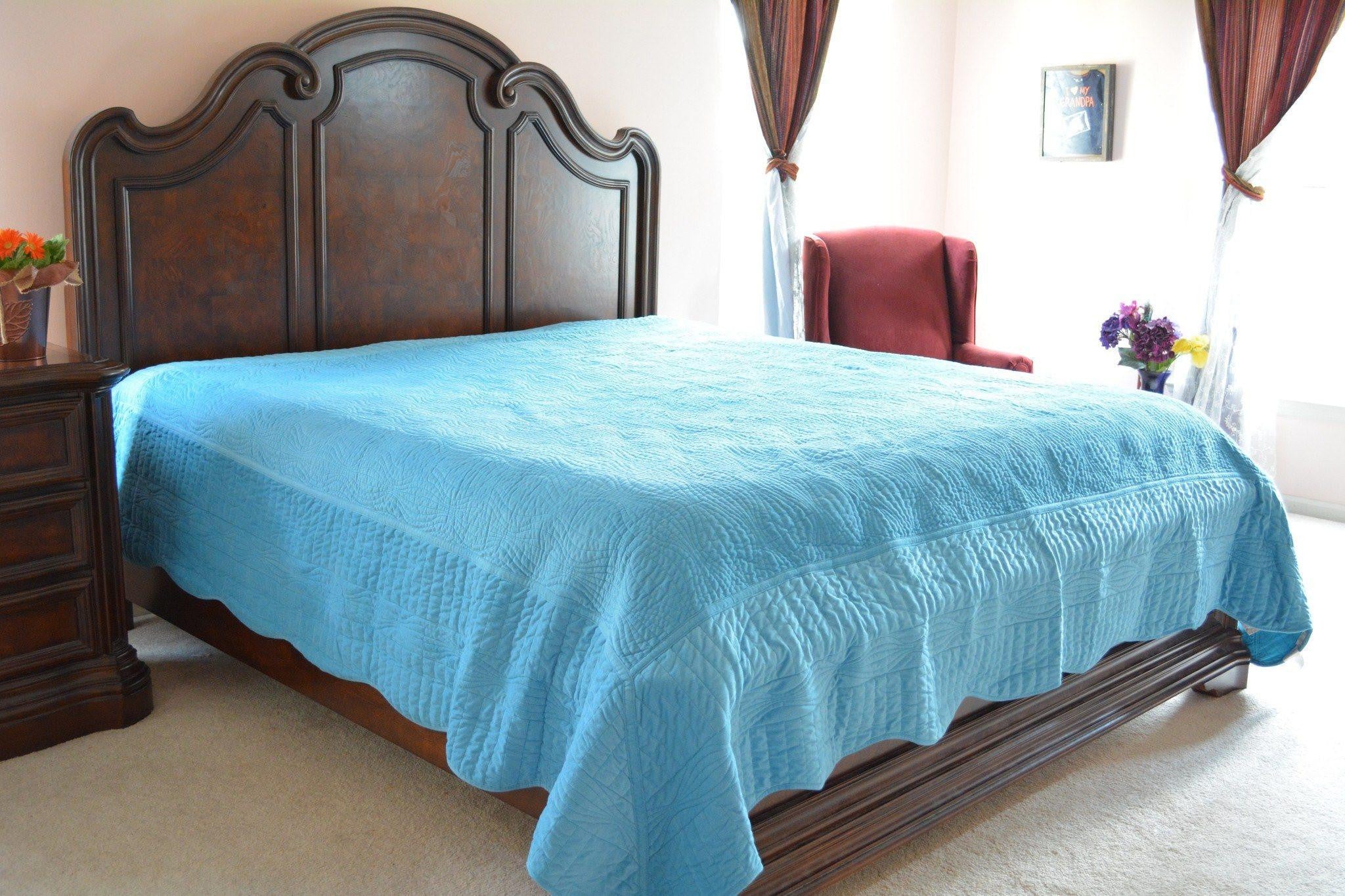 Tache Super Soft Blue Scalloped Good Vibration Quilted Fleece Bedspread Set (DXJ109041-2) - Tache Home Fashion