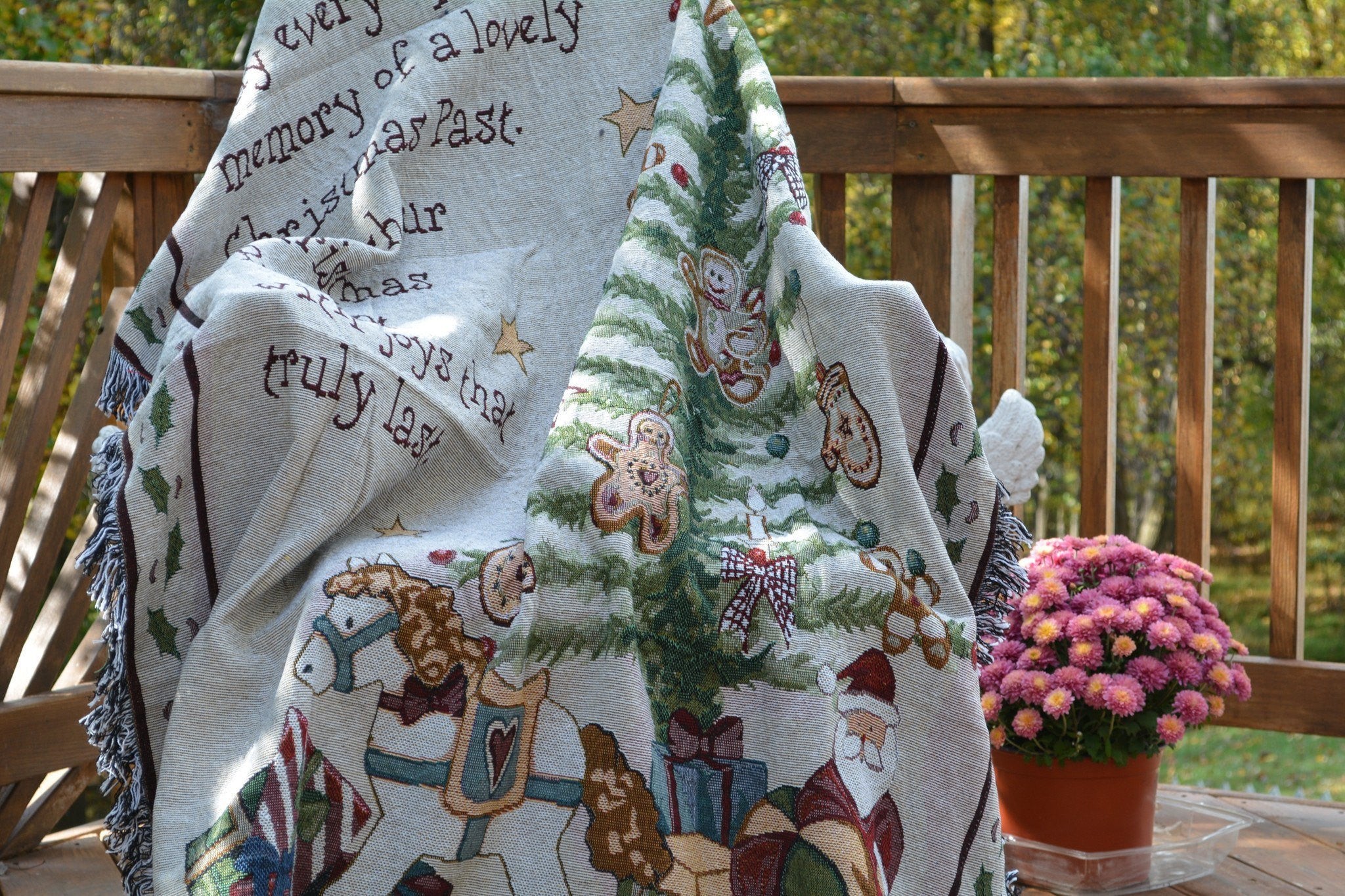 Christmas tapestry top throws