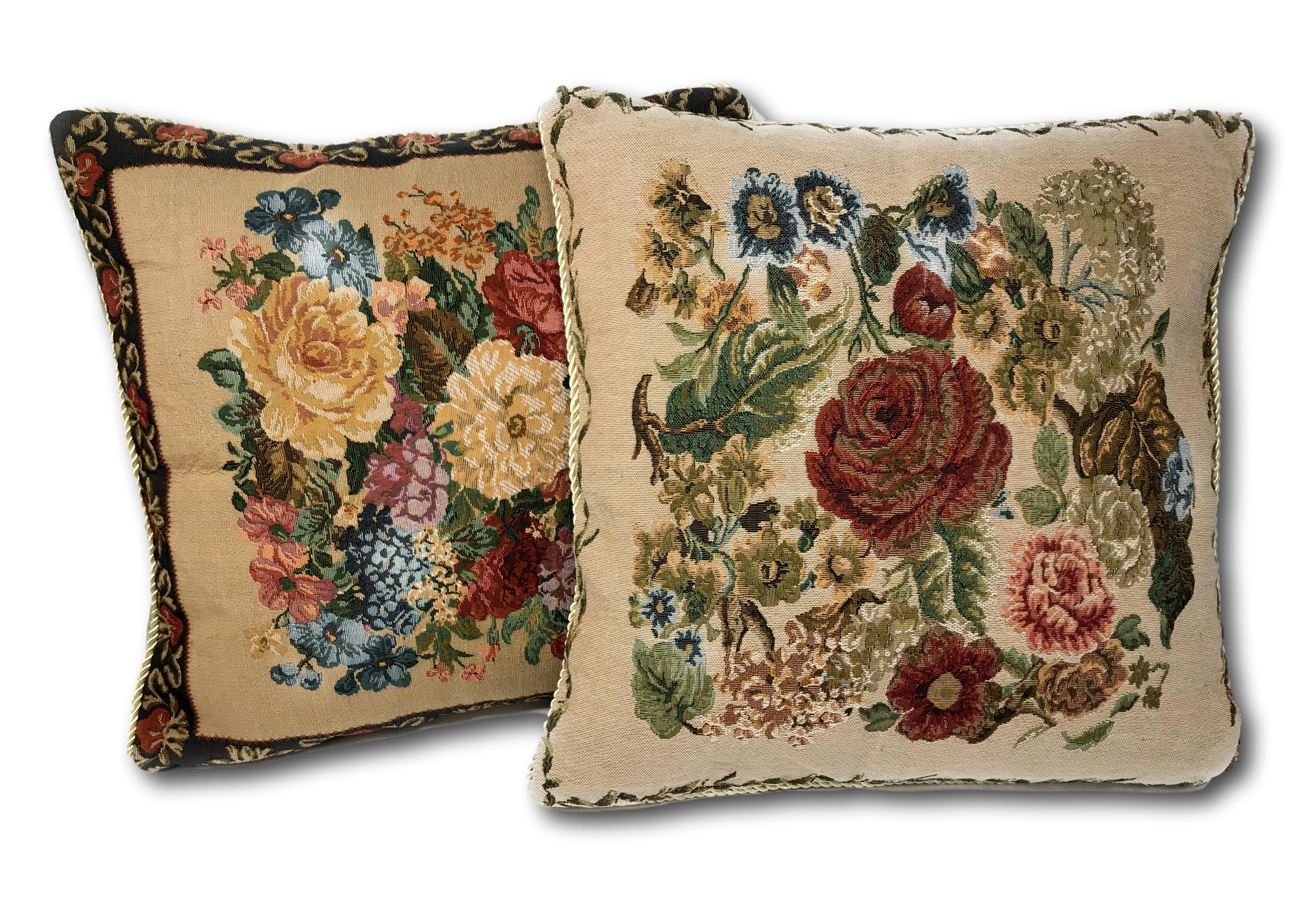 KD Spain — Tango Woodblock Style Floral Throw Pillow