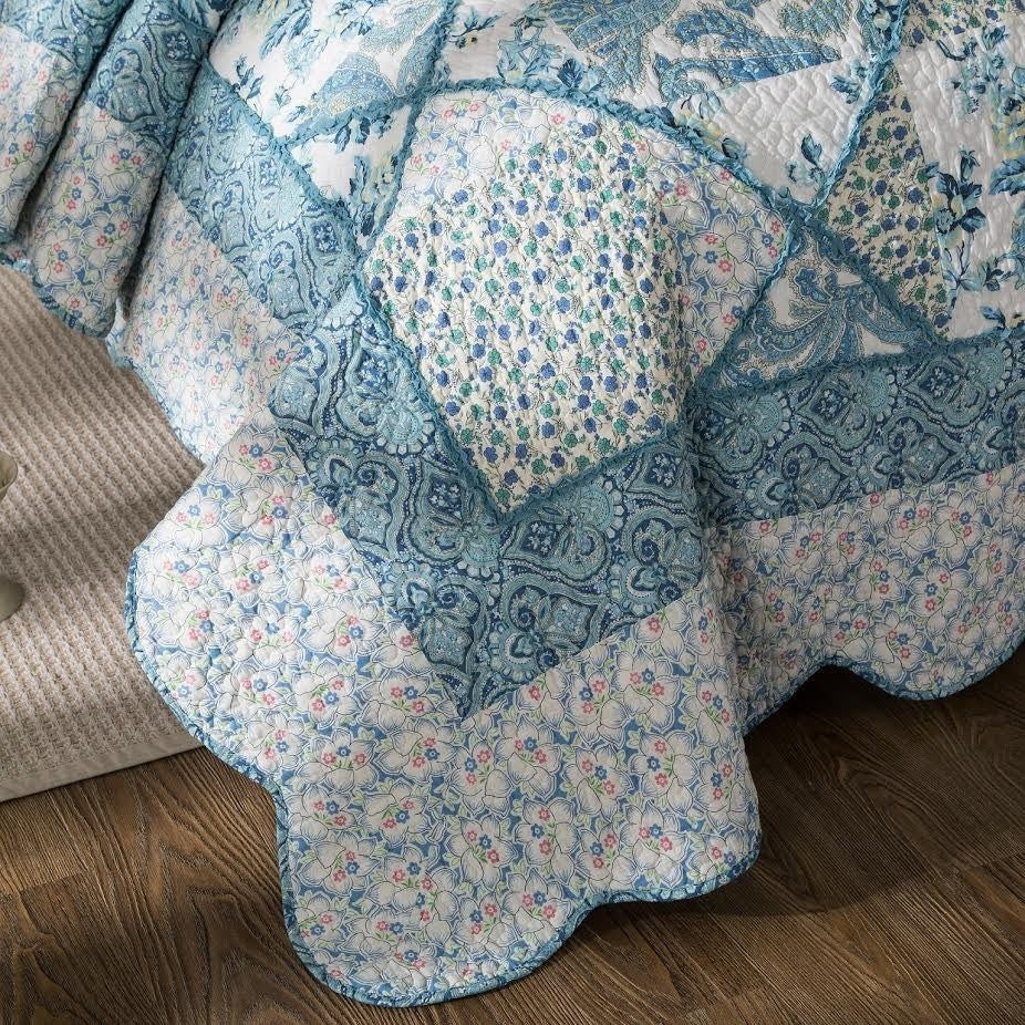 Tache Petal Dance White Blue Floral Vintage Garden Scalloped Cotton Patchwork Quilt Set (JHW-646) - Tache Home Fashion