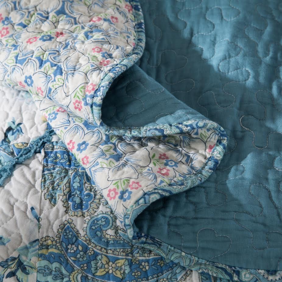 Tache Petal Dance White Blue Floral Vintage Garden Scalloped Cotton Patchwork Quilt Set (JHW-646) - Tache Home Fashion