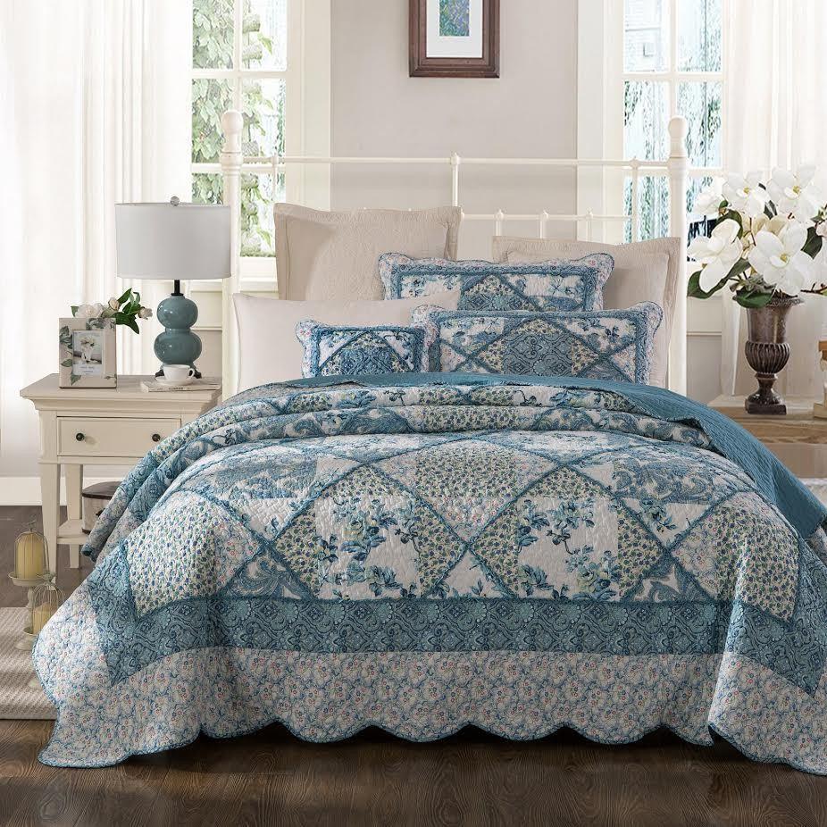 Tache Petal Dance White Blue Floral Vintage Garden Scalloped Cotton Patchwork Quilt Set (JHW-646) - Tache Home Fashion