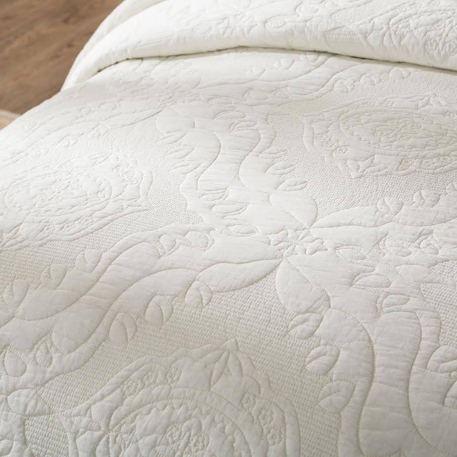 Tache Vanilla Cream Ivory Paisley Damask Stitch Matelassé Cotton Quilt Set (JHW-643) - Tache Home Fashion