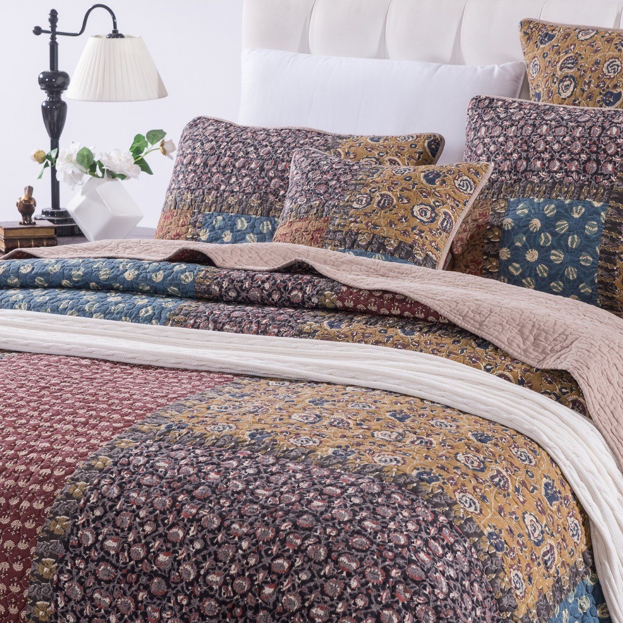 Tache Sunset Blooms Floral Patchwork Cotton Multi color Bedspread Quilt Set (JHW-825) - Tache Home Fashion